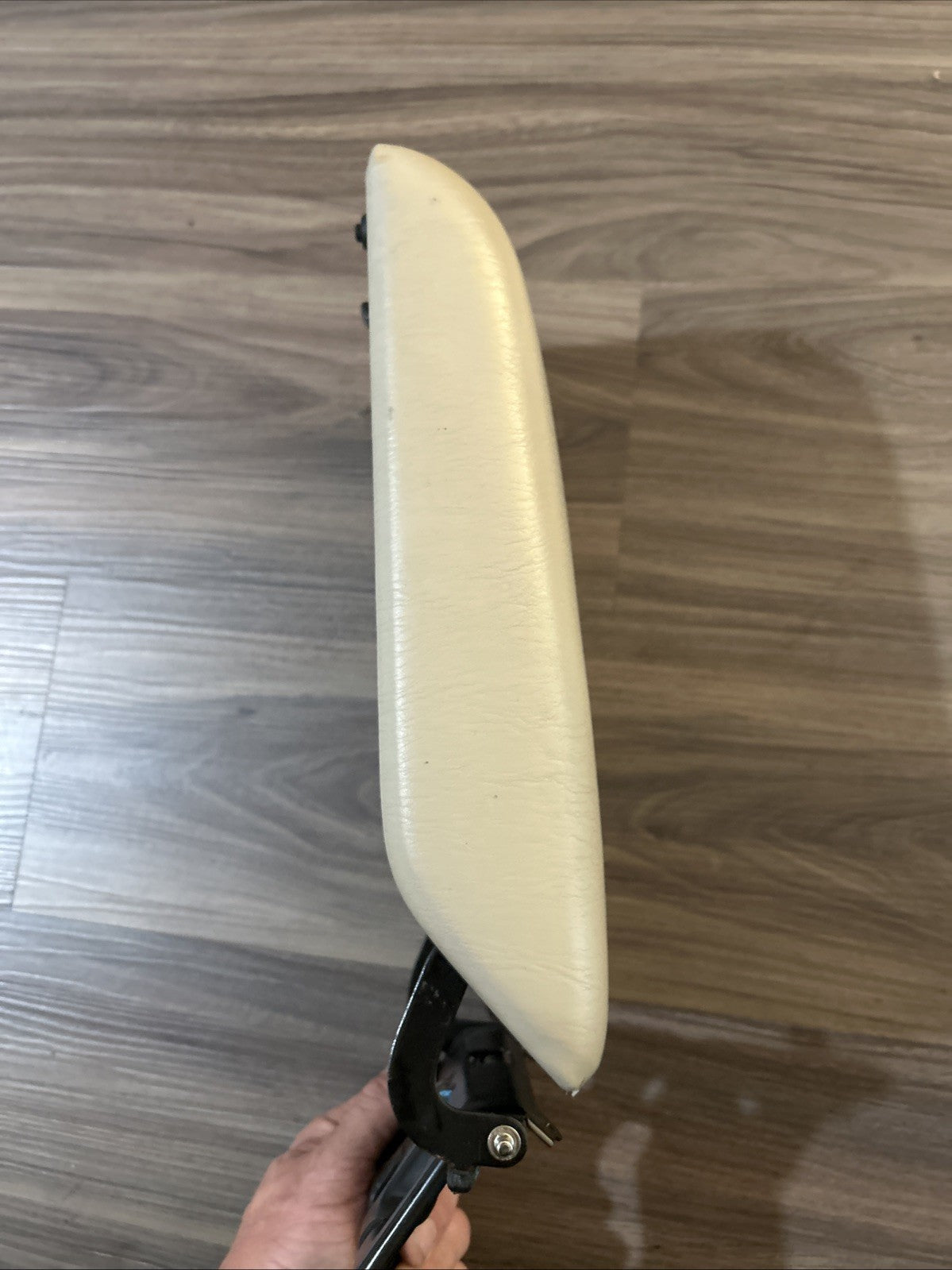 💎 2000-2004 Toyota Avalon Beige Center Console Lid Armrest Vinyl Arm Rest OEM