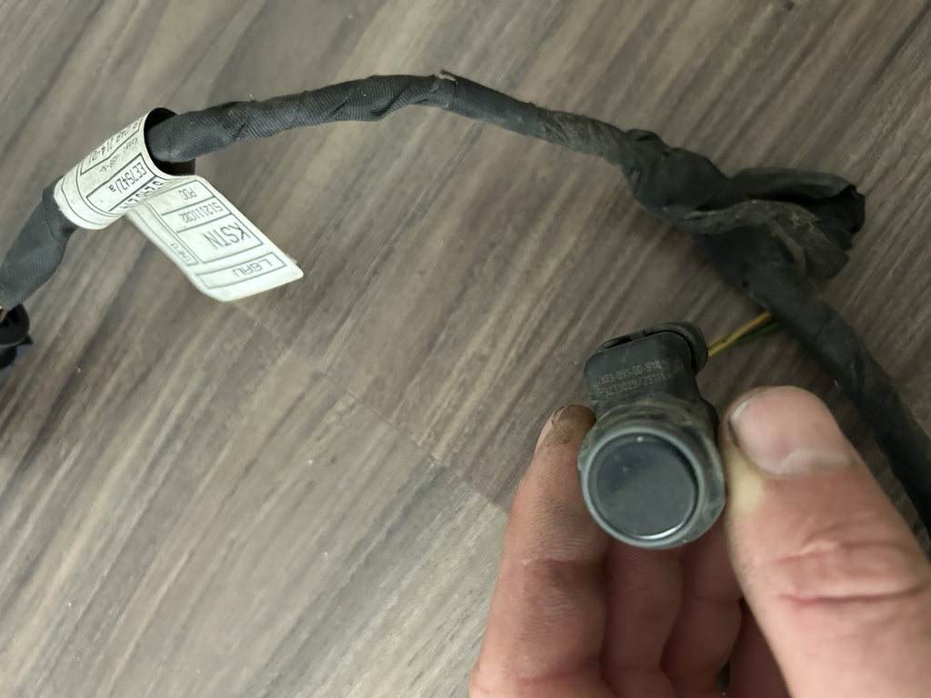 BMW F01 F02 F04 Front PDC Parking Sensor Wiring Harness Loom 9248213 OEM