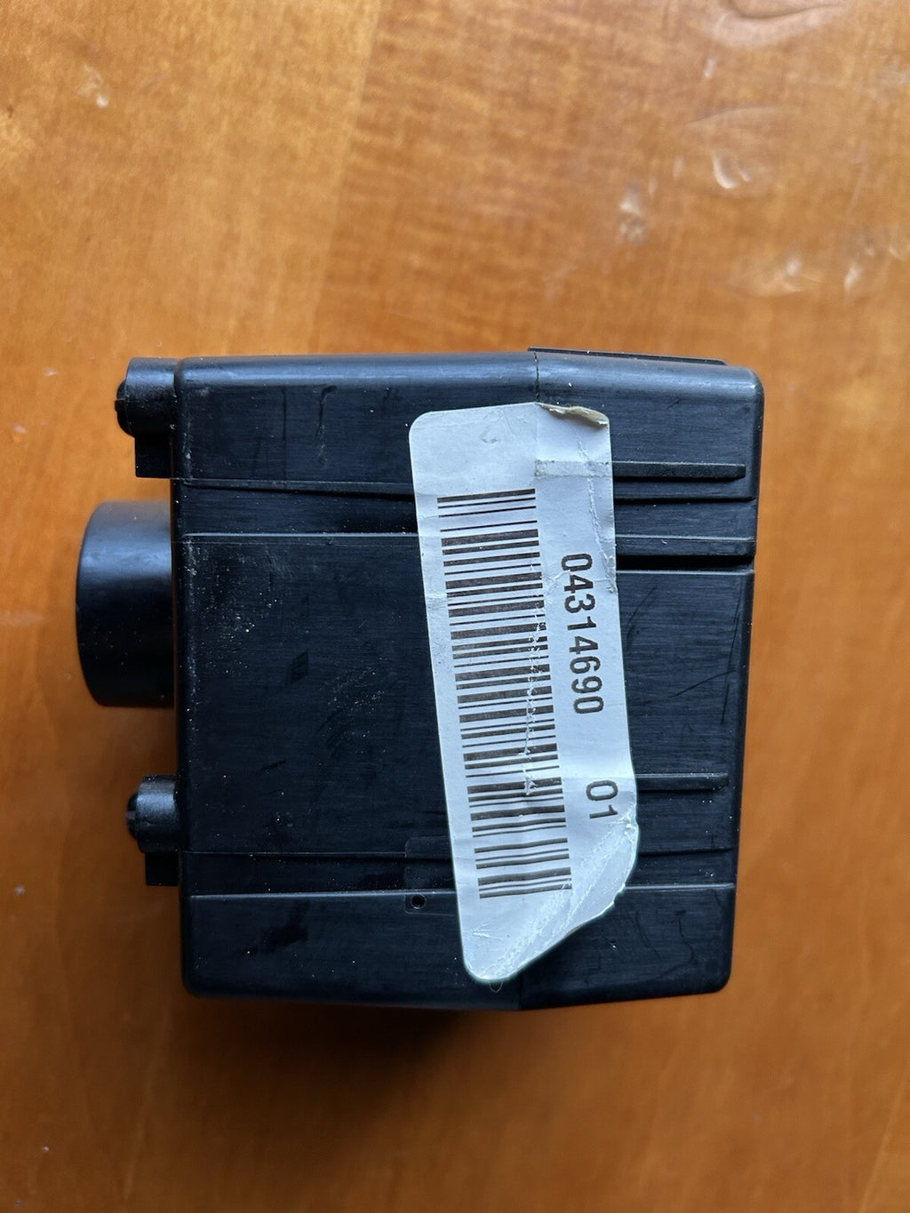 P05026533AP Chrysler / Jeep / Dodge WIRELESS IGNITION NODE RECEIVER FCC