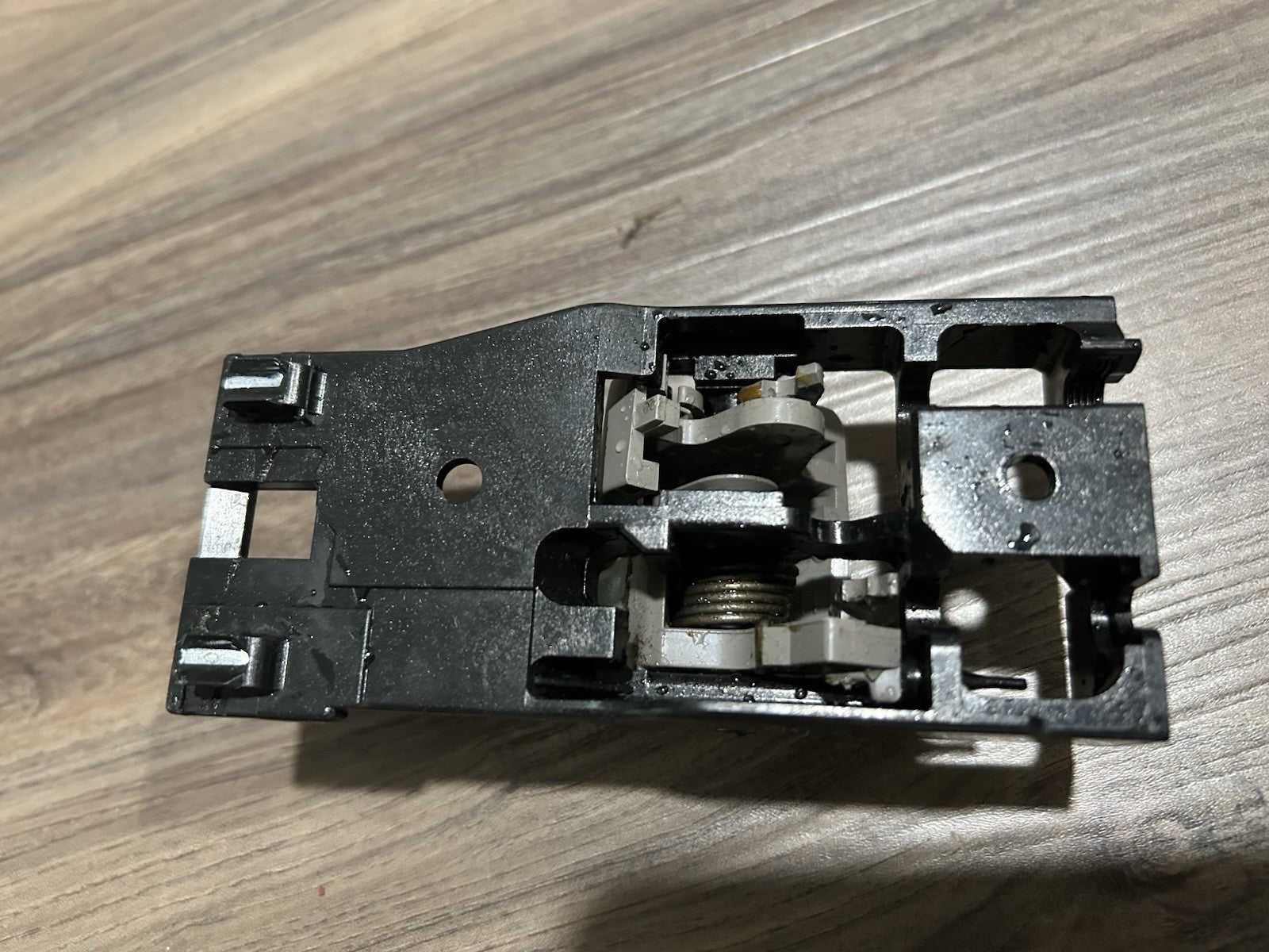 2000-2007 Toyota Tundra Interior Door Handle Front Left Driver 69274-ac010