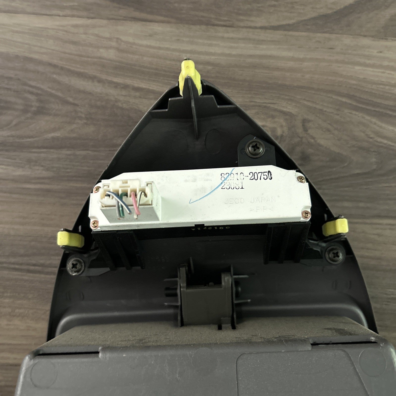 b5a8b14e-3ed2-4ac1-958f-88a5425ebd7e