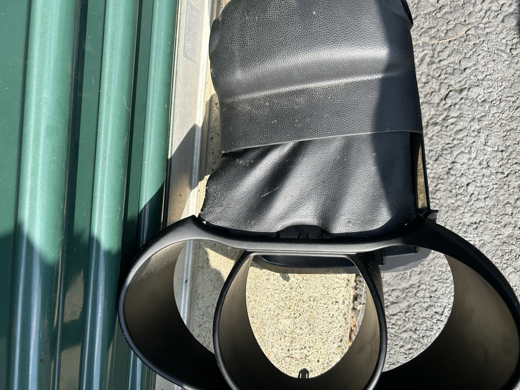 🔑 2014 - 2019 Kia Soul Ignition Switch Steering Shroud Cover Bezal Trim