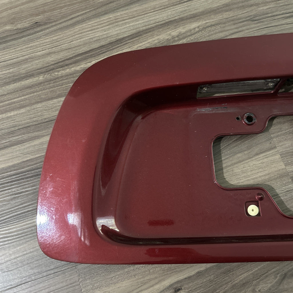 Toyota Sequoia 2001-2007 Rear lift Gate License palte holder latch garnish 3Q3