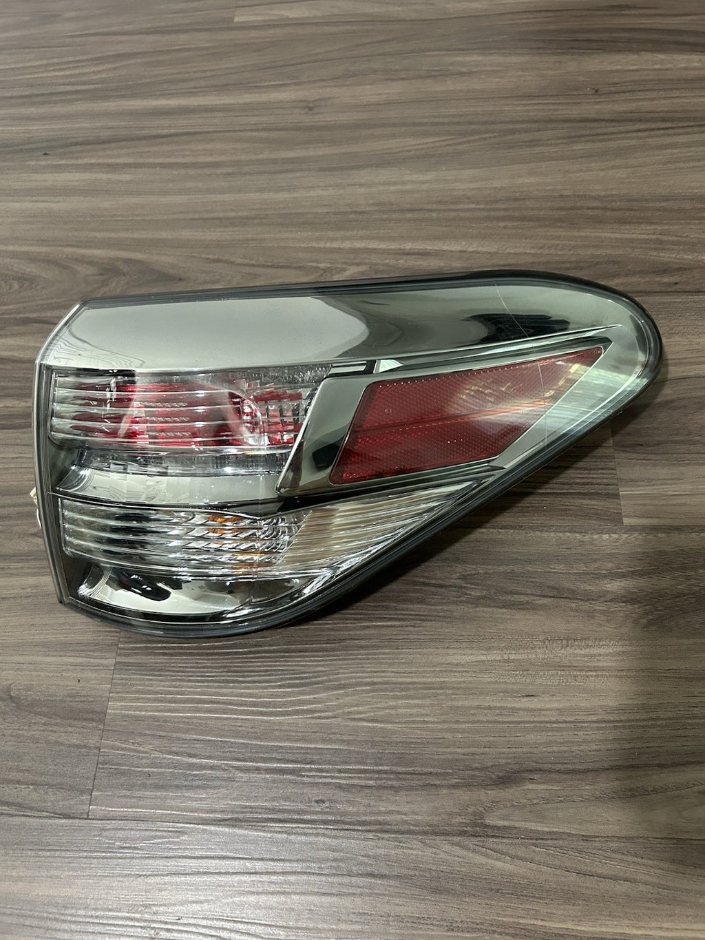 2010-2012 Lexus RX350 Right Passenger Side Tail Light Assembly Quarter Panel OEM