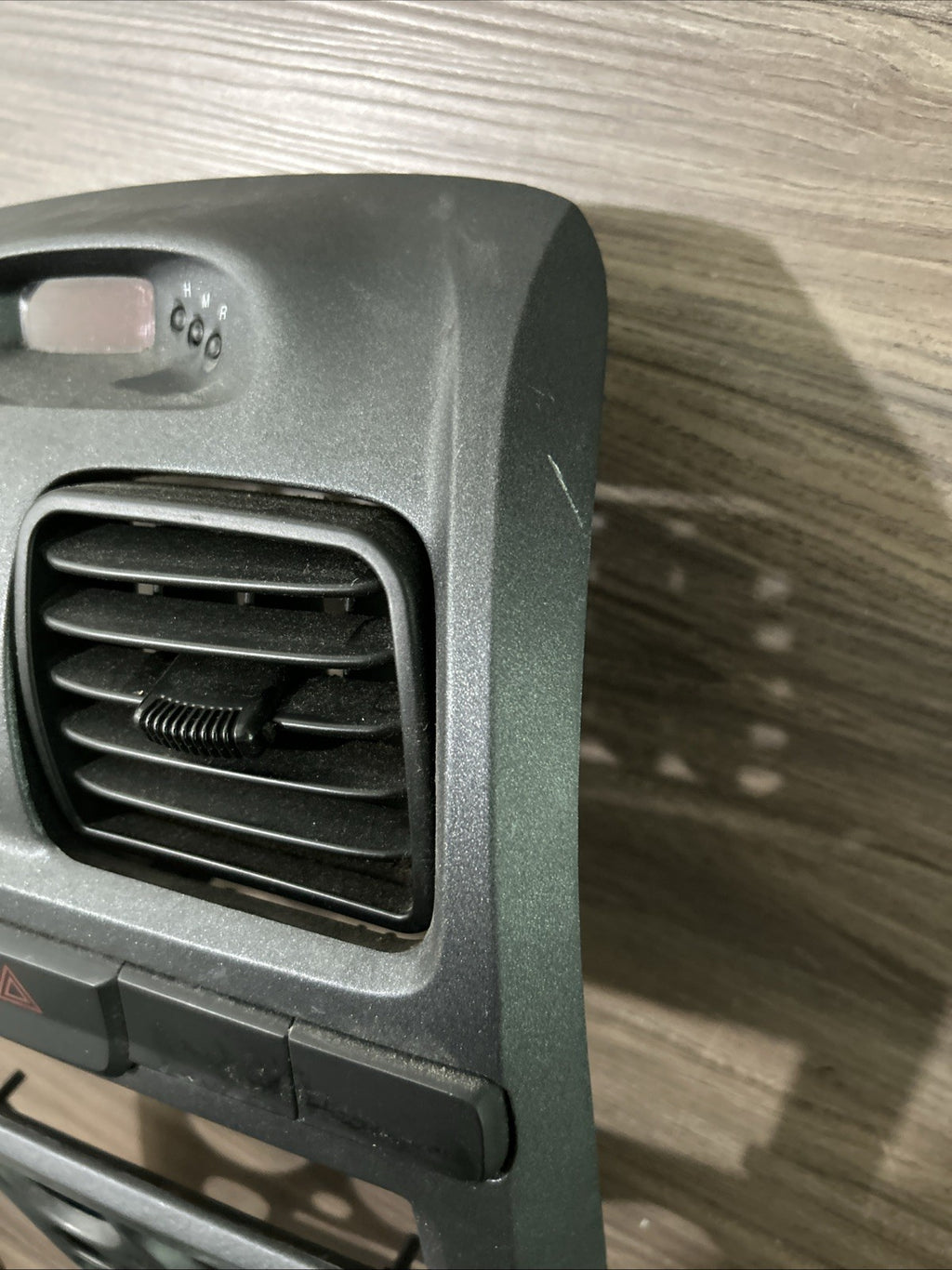 Hyundai Accent 2003 2004 2005 Dash Trim Air Vents Radio Climate Bezel Gray 03-05