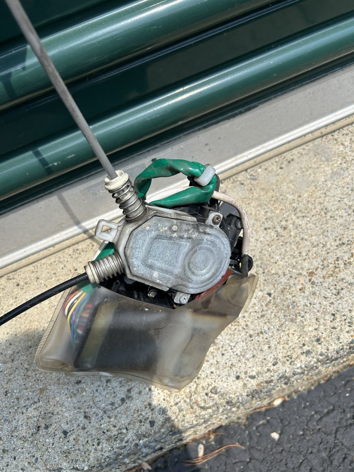 1999-2001 LEXUS ES300  LF WINDOW REGULATOR MOTOR  drivers side/front