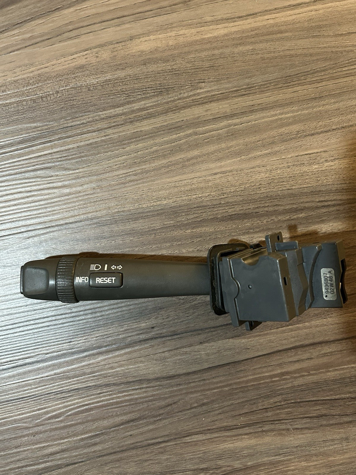 2003 Volvo S60 S80 V70 XC70 Turn Signal Directional Switch Trip 9496807 Gray