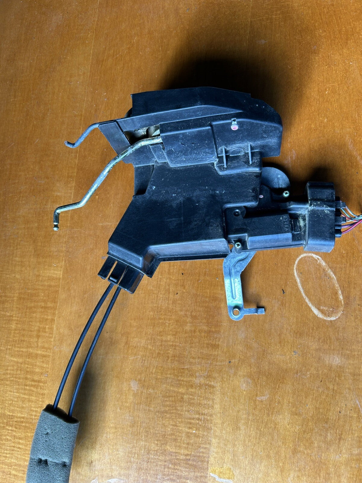 2001-2007 Toyota Sequoia Front Driver Left Door Latch Lock Actuator OEM