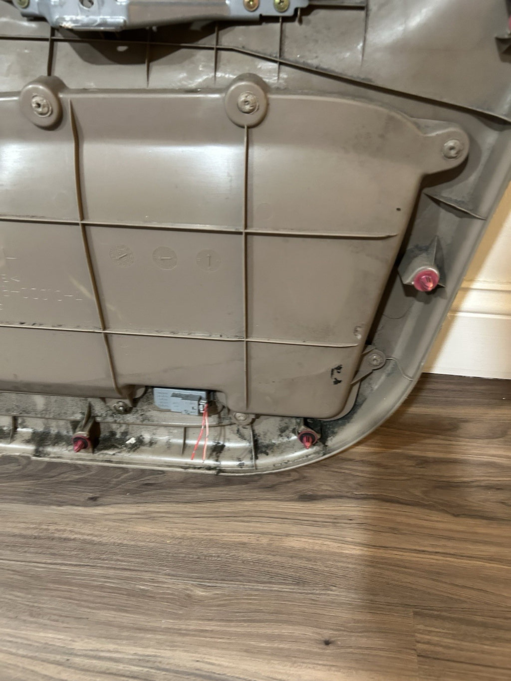 2001 2002 2003 2004 Toyota Sequoia Left Driver  Front Door Panel Trim Tan OEM