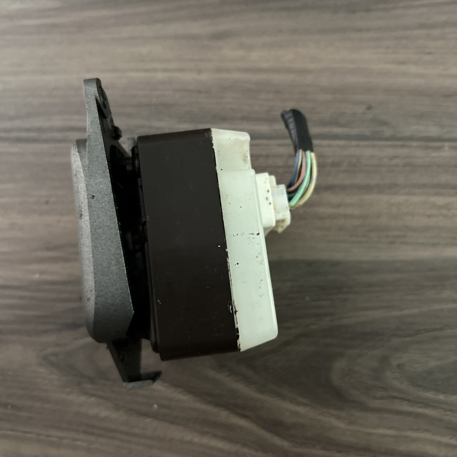 00-05 Toyota Celica Power Master Window Switch Unit 517012 517013 84802-20400