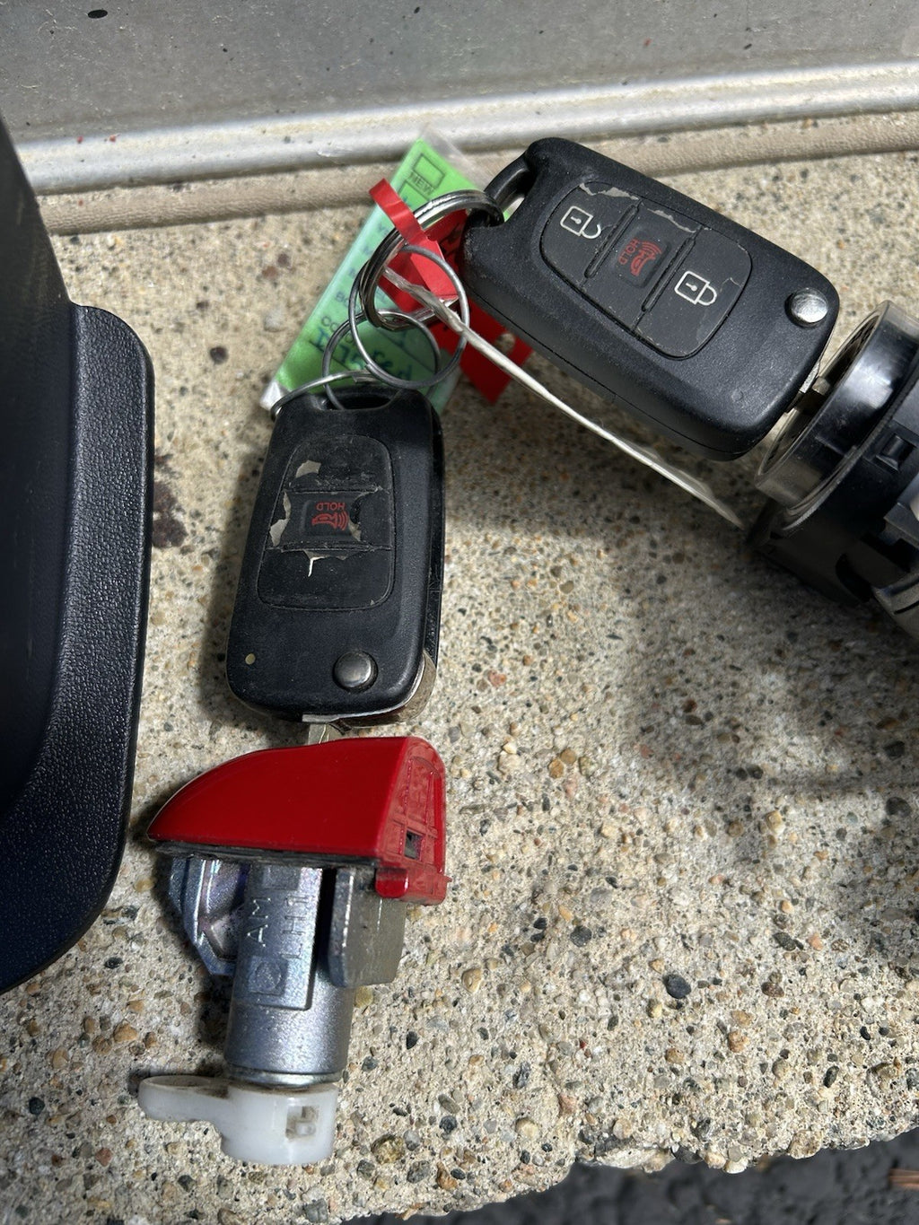 2010-2013 KIA SOUL IGNITION SWITCH LOCK CYLINDER W/ KEY OEM