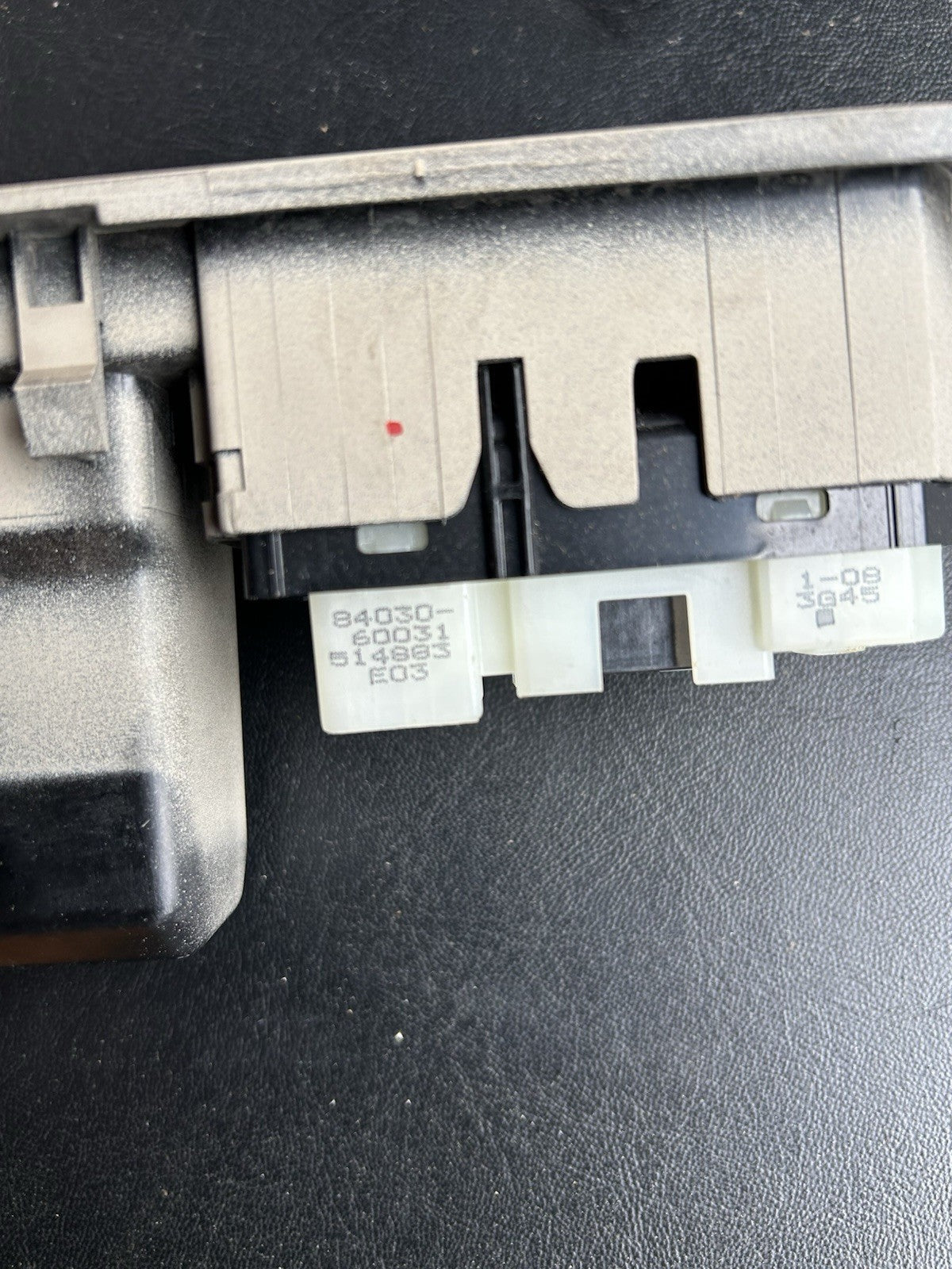 03-09 GX470 Rear Passenger Right Power Window Switch 84030-600031