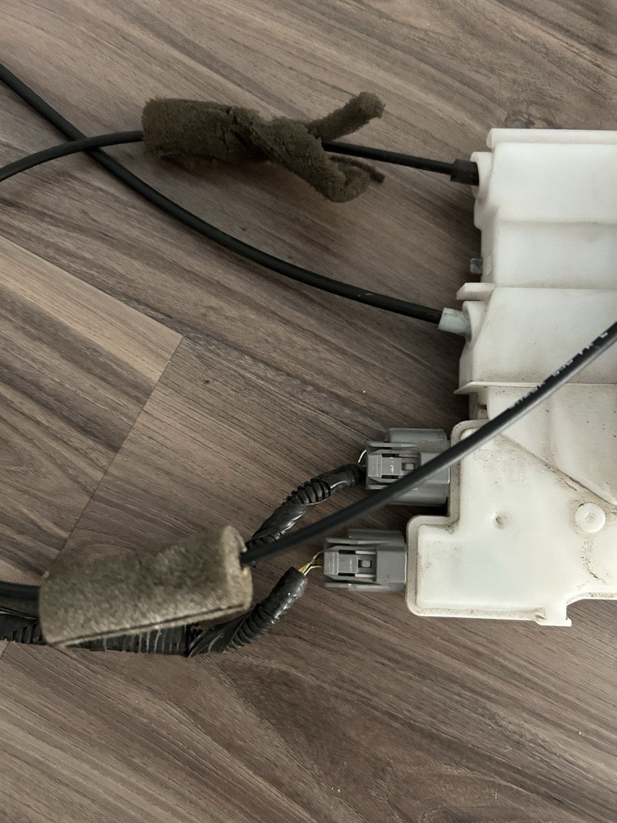 2007 Honda Ridgeline Front Left Driver door Power Lock Latch Actuator / ASSY OEM