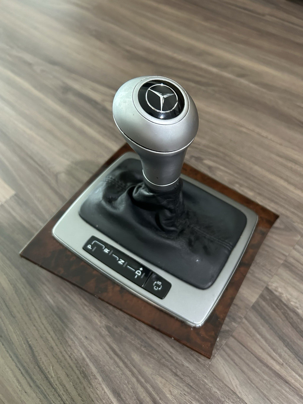 08-14 Mercedes W204, C300 Auto Shift Knob Boot & Base Trim Wood Trim