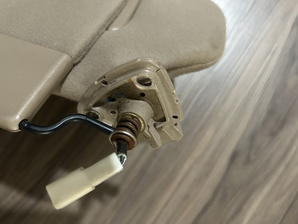 2000-2006 Toyota Tundra Sequoia DRIVER PASSENGER Left Right Sun Visor  OEM TAN