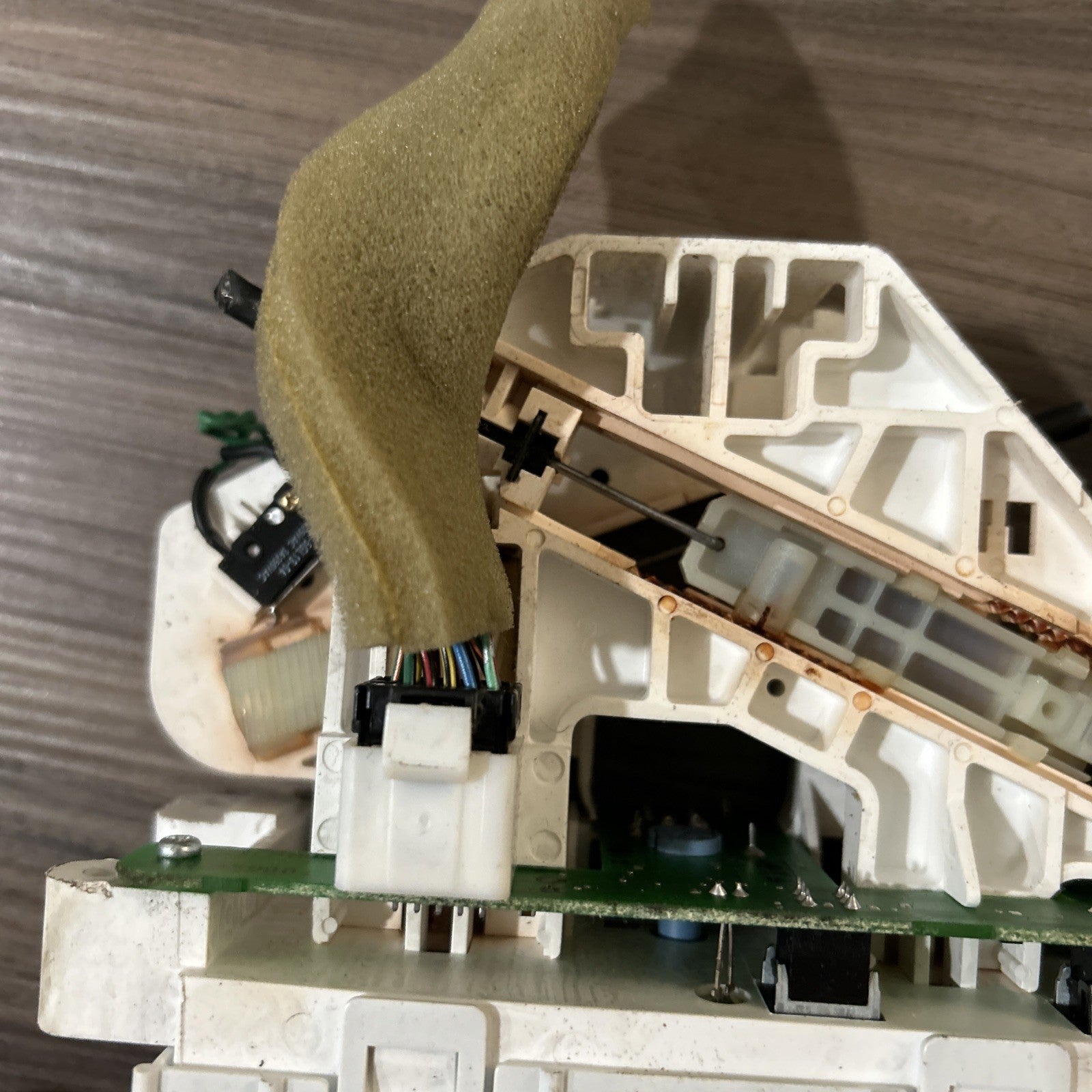 2001-04 Nissan Xterra Frontier Climate Heater AC Control Panel OEM 173-011-1160