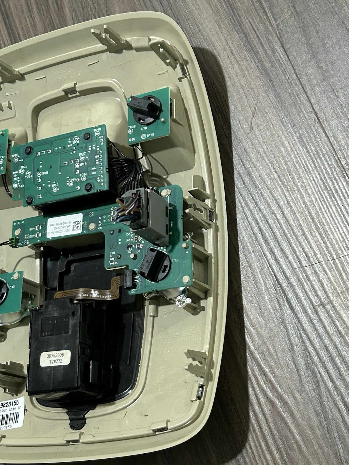 2011 2012 2013 Volvo S60 Front Roof Map Dome Light Lamp Console Tan Oem 39823155