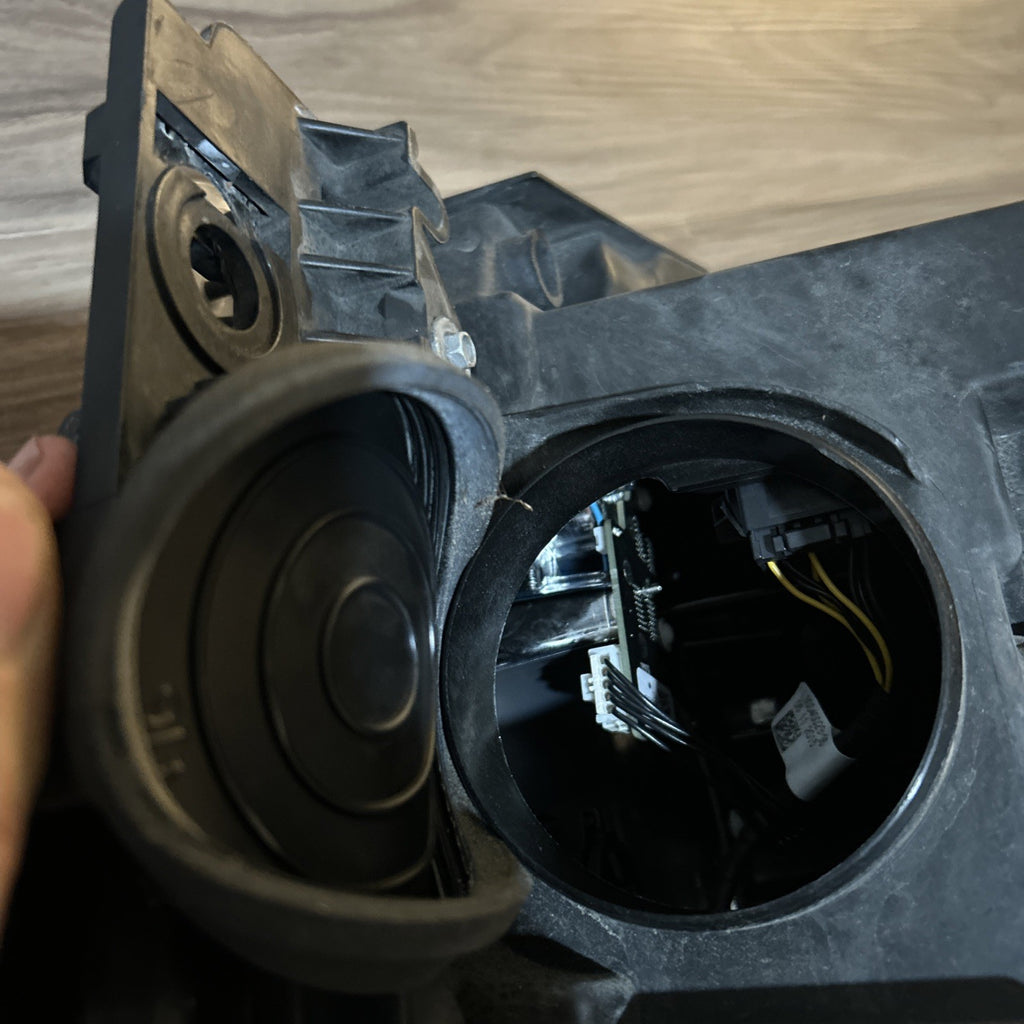 Perfect! 14 15 16 Land  Rover LR4 Right Passenger RH Xenon HID Headlight OEM