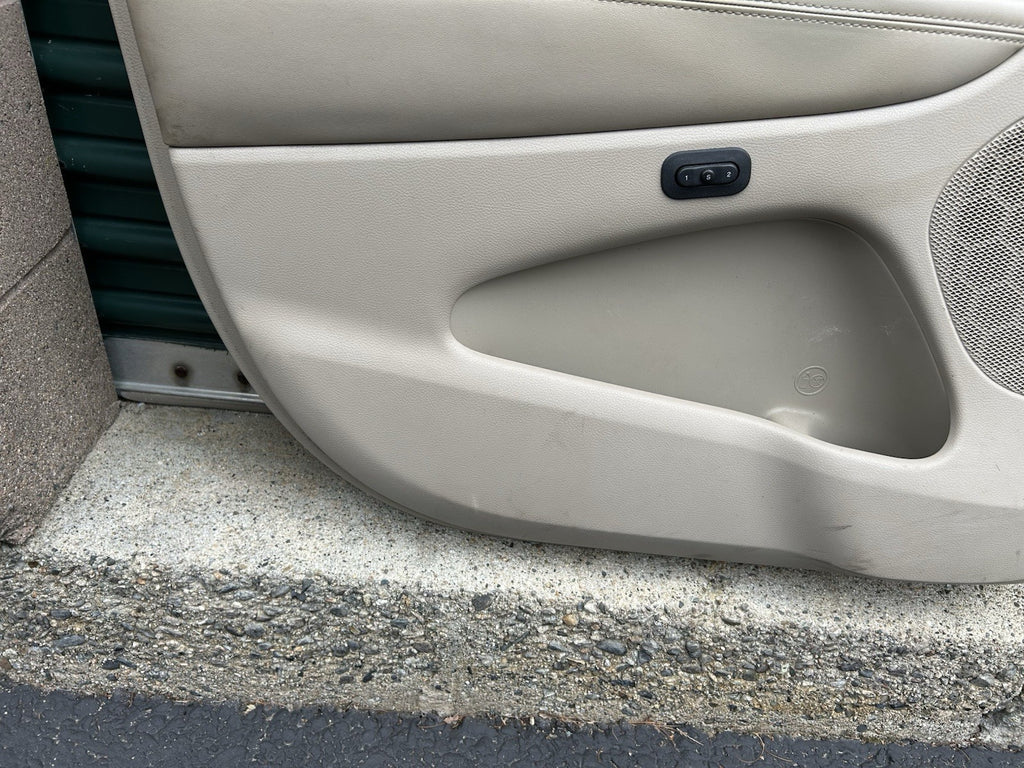 14-22 Grand Cherokee Tan Lt Frost Front Driver Side Left Door Panel 1148412