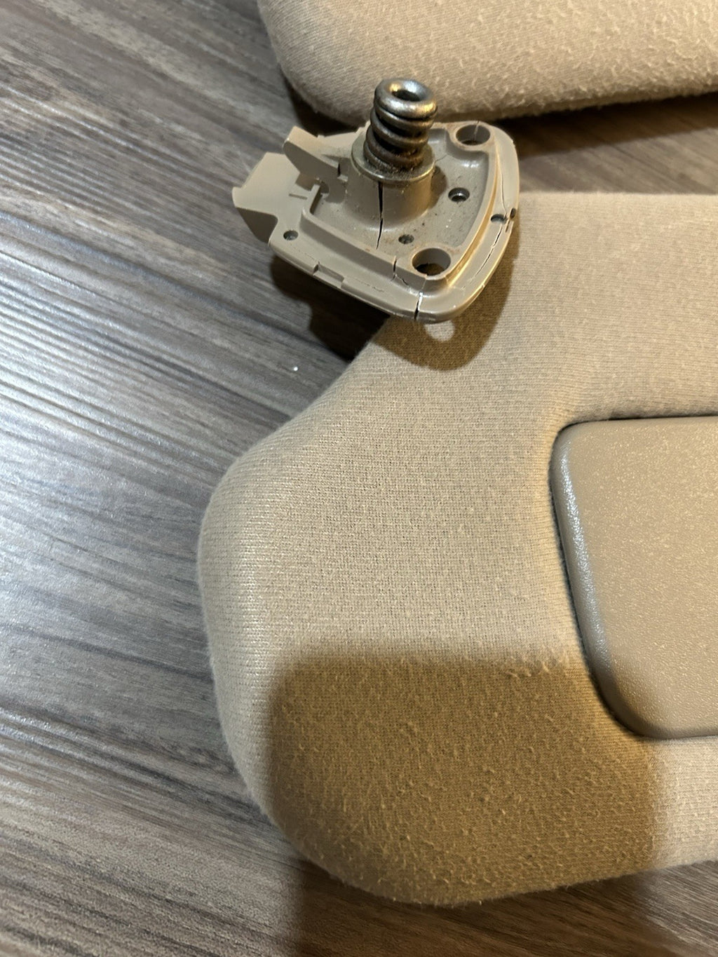 2000-2006 Toyota Tundra Sequoia DRIVER PASSENGER Left Right Sun Visor  OEM Beige