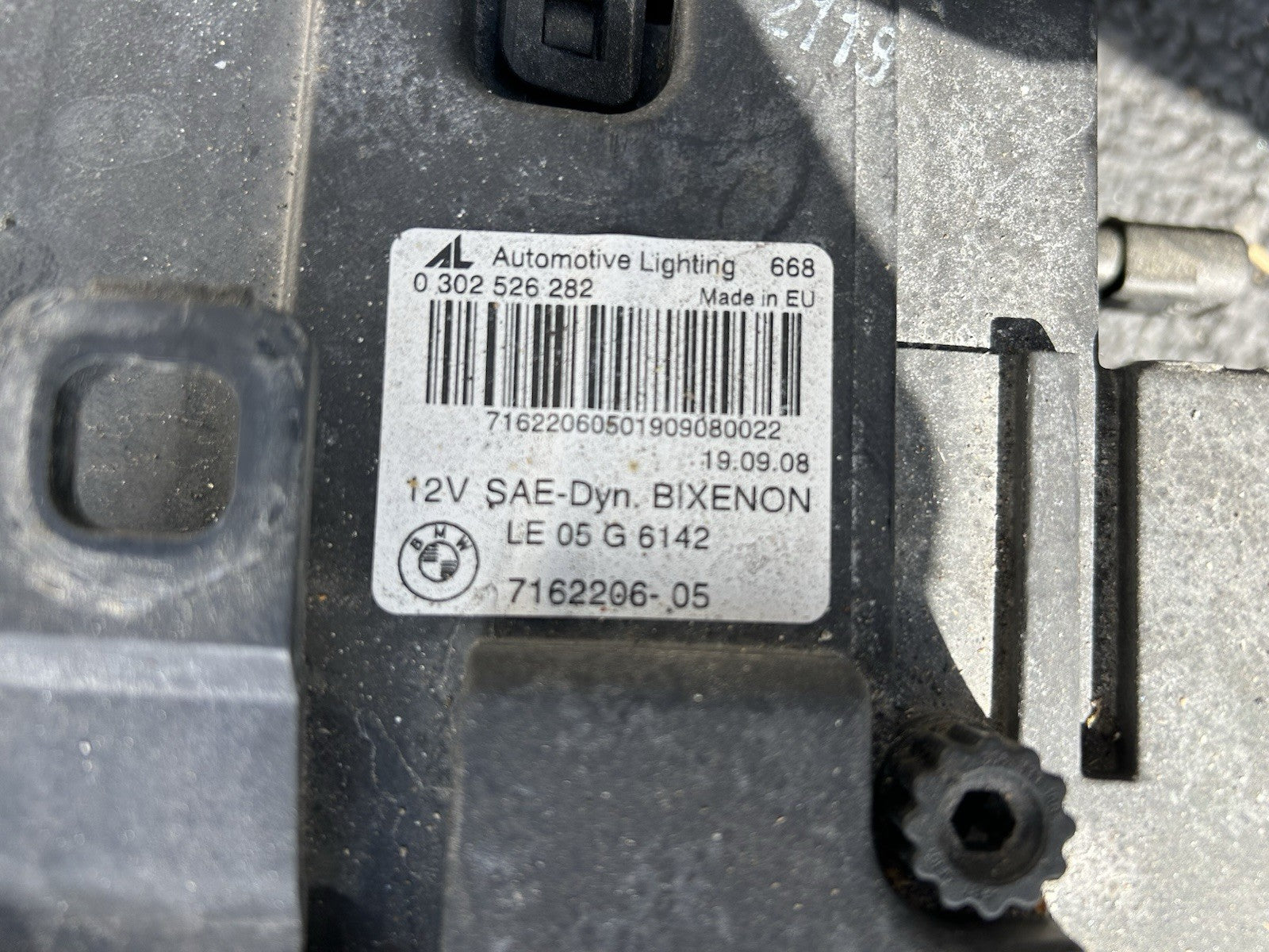 2007 to 2010 BMW X3 Right  passenger RH Side Headlight HID BiXenon OEM