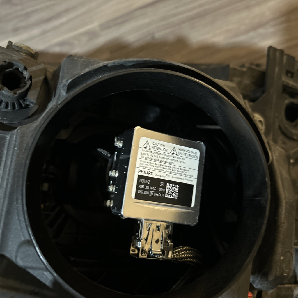 Perfect! 14 15 16 Land  Rover LR4 Right Passenger RH Xenon HID Headlight OEM