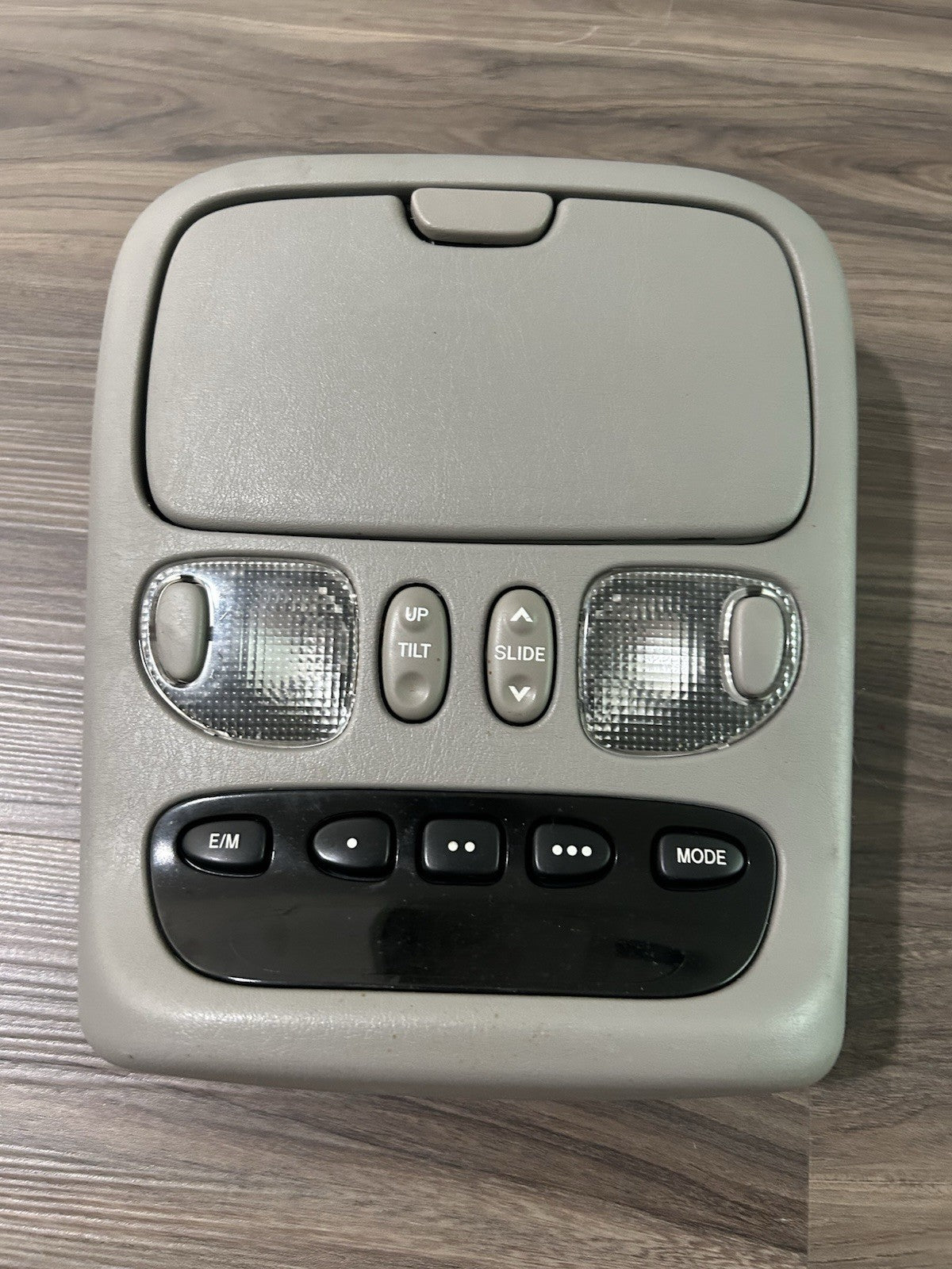 2001  - 2007 Toyota Sequoia Overhead Console Dome Light  Original OEM Gray