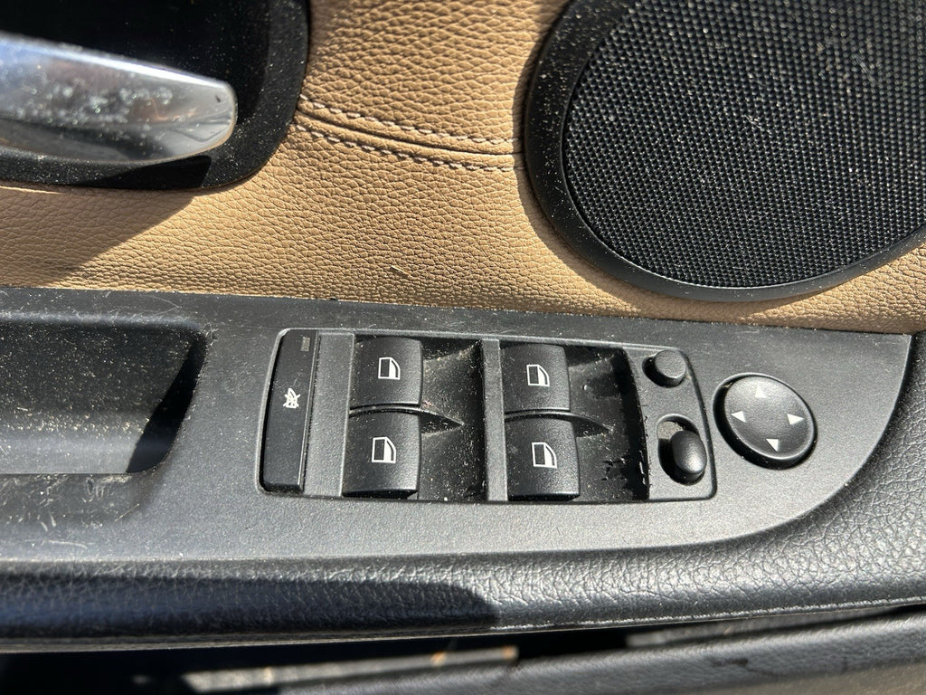 BMW E60/E61 5-Series Front Left Driver Door Panel Dakota Naturbraun OEM