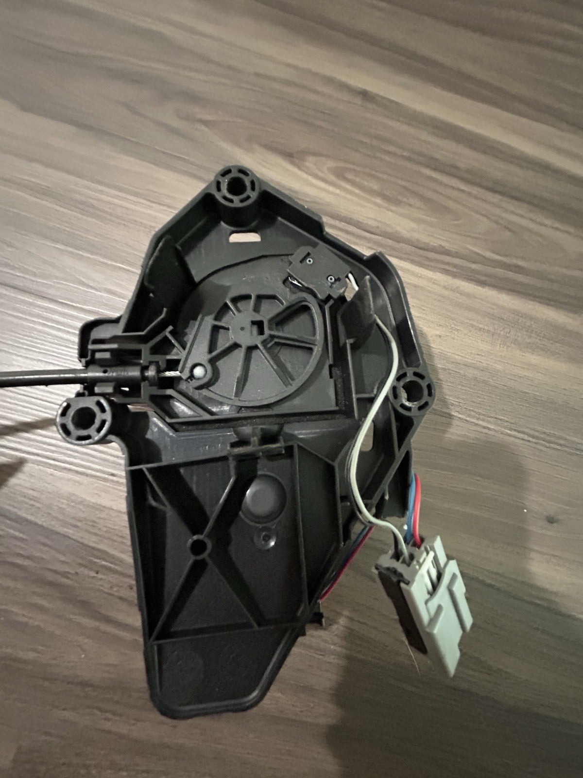 2010-2016 VOLVO XC60 REAR GATE TRUNK LID LOCK LATCH RELEASE CONTROL MODULE OEM