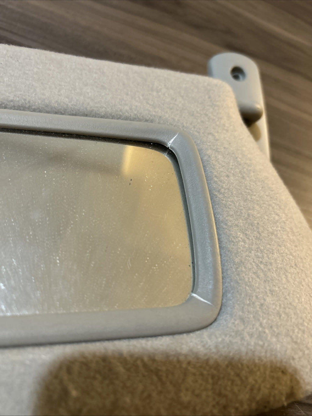 2004-2011 CHEVROLET COLORADO GMC CANYON SUN VISOR SHADE PASSENGER SIDE GRAY