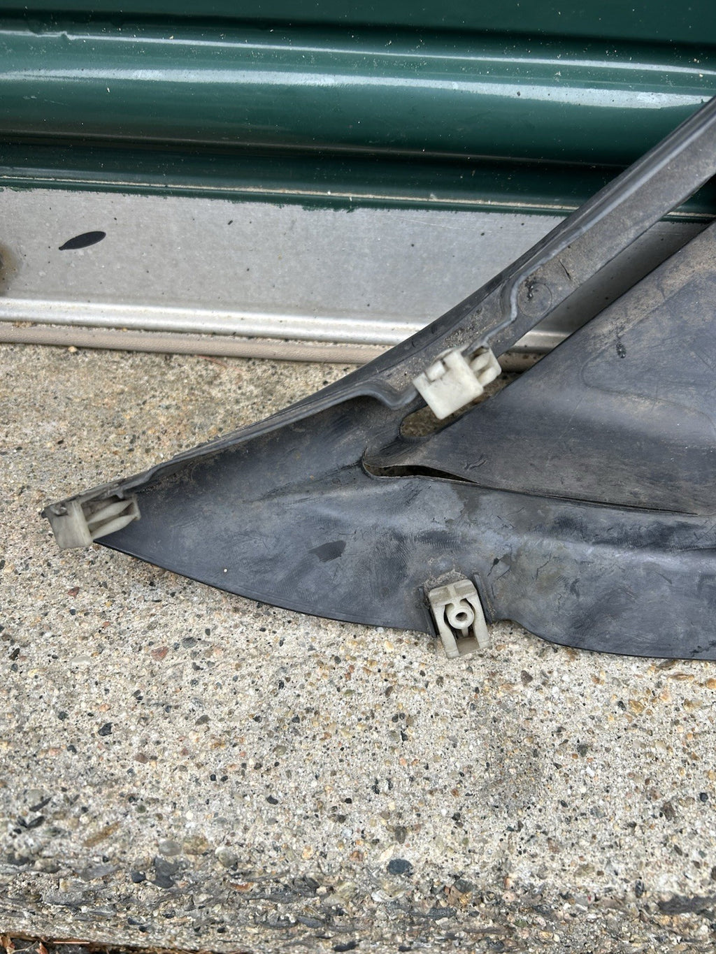 FRONT Right PASSEN FENDER LINER SPLASH SHIELD 7304046 BMW F15 X5 (2014-2018) OEM