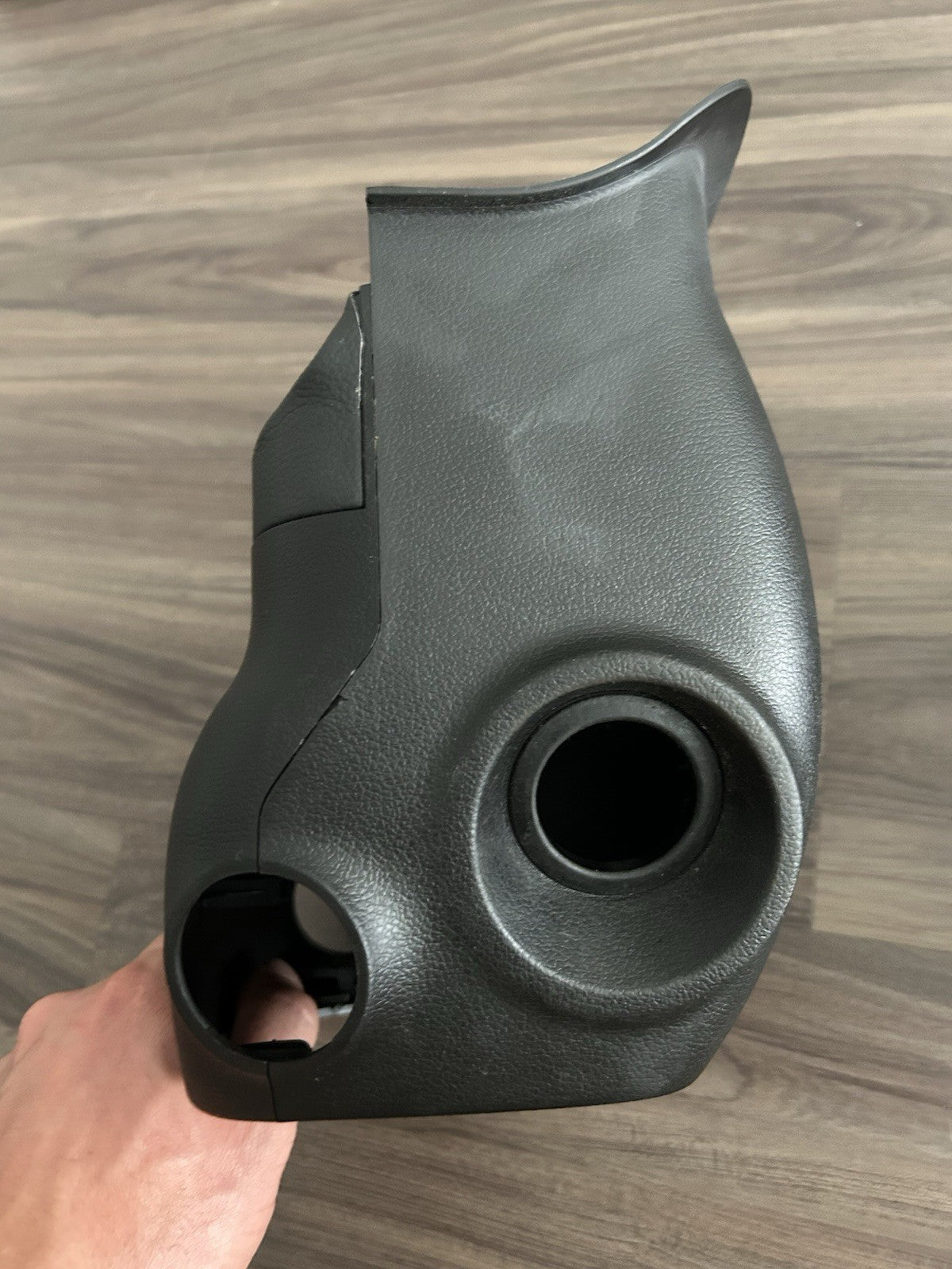 2017-2020 HYUNDAI ELANTRA IGNITION SWITCH LOCK CYLINDER COVER OEM