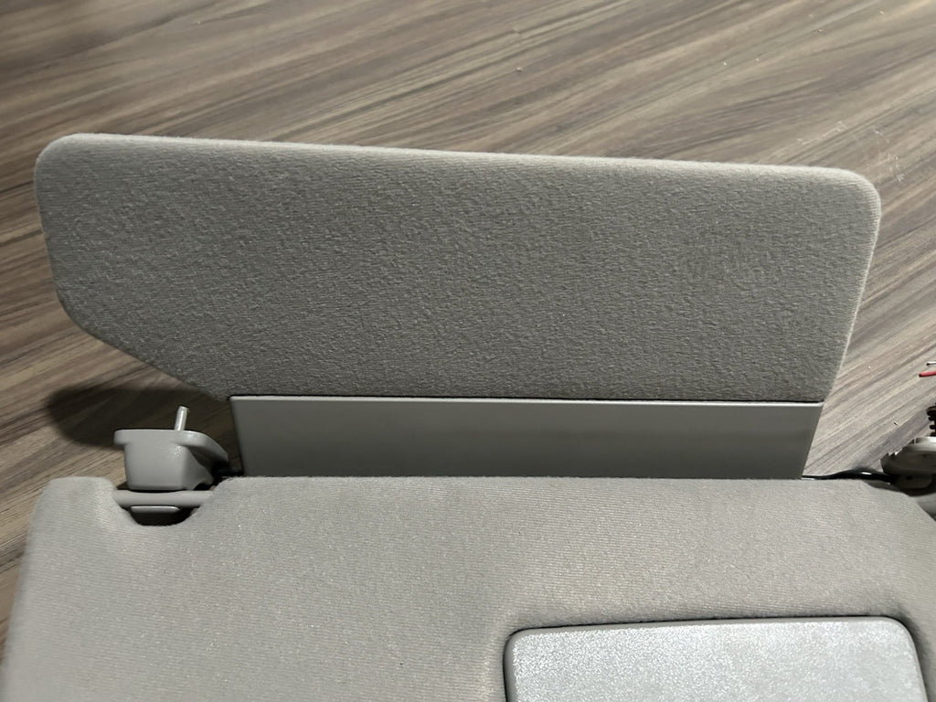 2000-2006 Toyota Tundra Sequoia DRIVER PASSENGER Left Right Sun Visor  OEM Gray