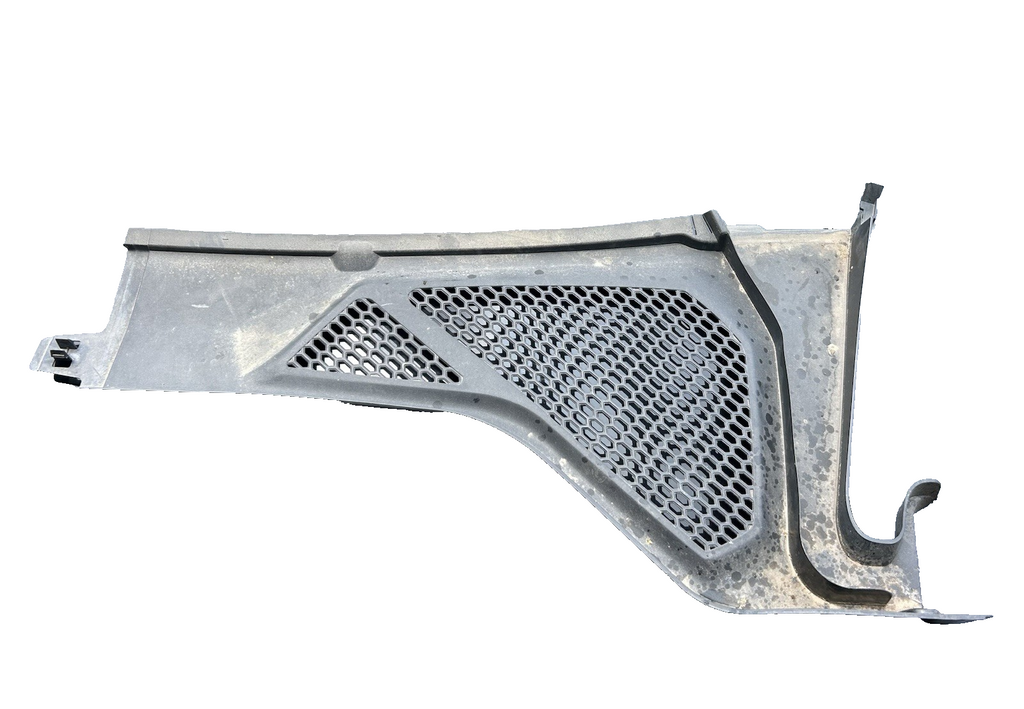 2014-2018 BMW X5 35IX F15 - Left Slotted Firewall / COWL Cover 9245593