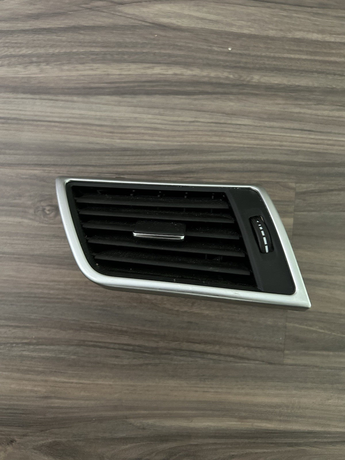 12-16 Mercedes W166 ML350 GL450 Dash AC A/C Air Vent Grill Left Driver Side OEM