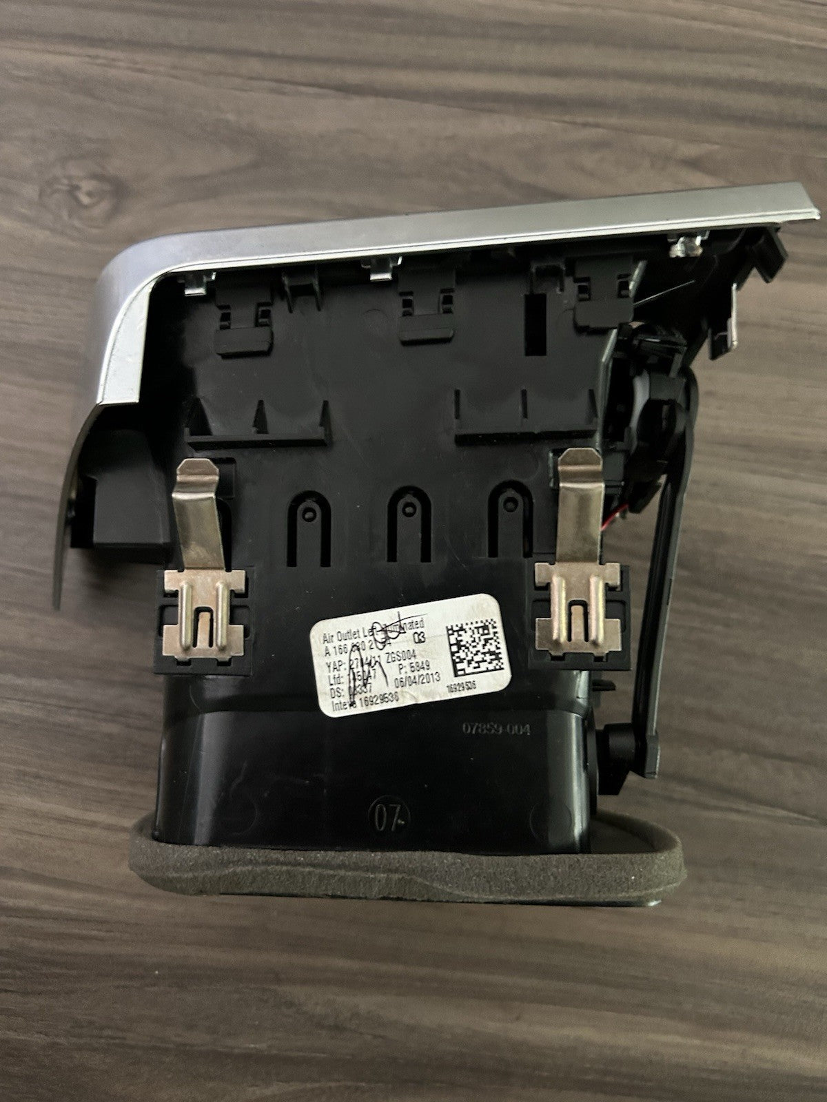 12-16 Mercedes W166 ML350 GL450 Dash AC A/C Air Vent Grill Left Driver Side OEM