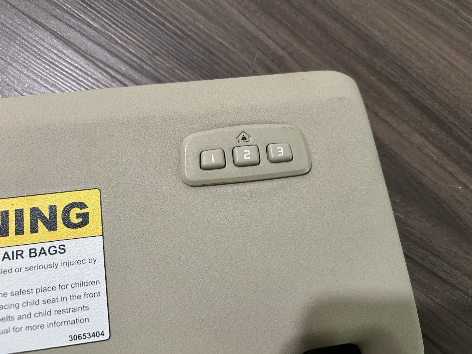 2010-2017 Volvo XC60 Left Driver Sunvisor with Homelink garage door opener beige