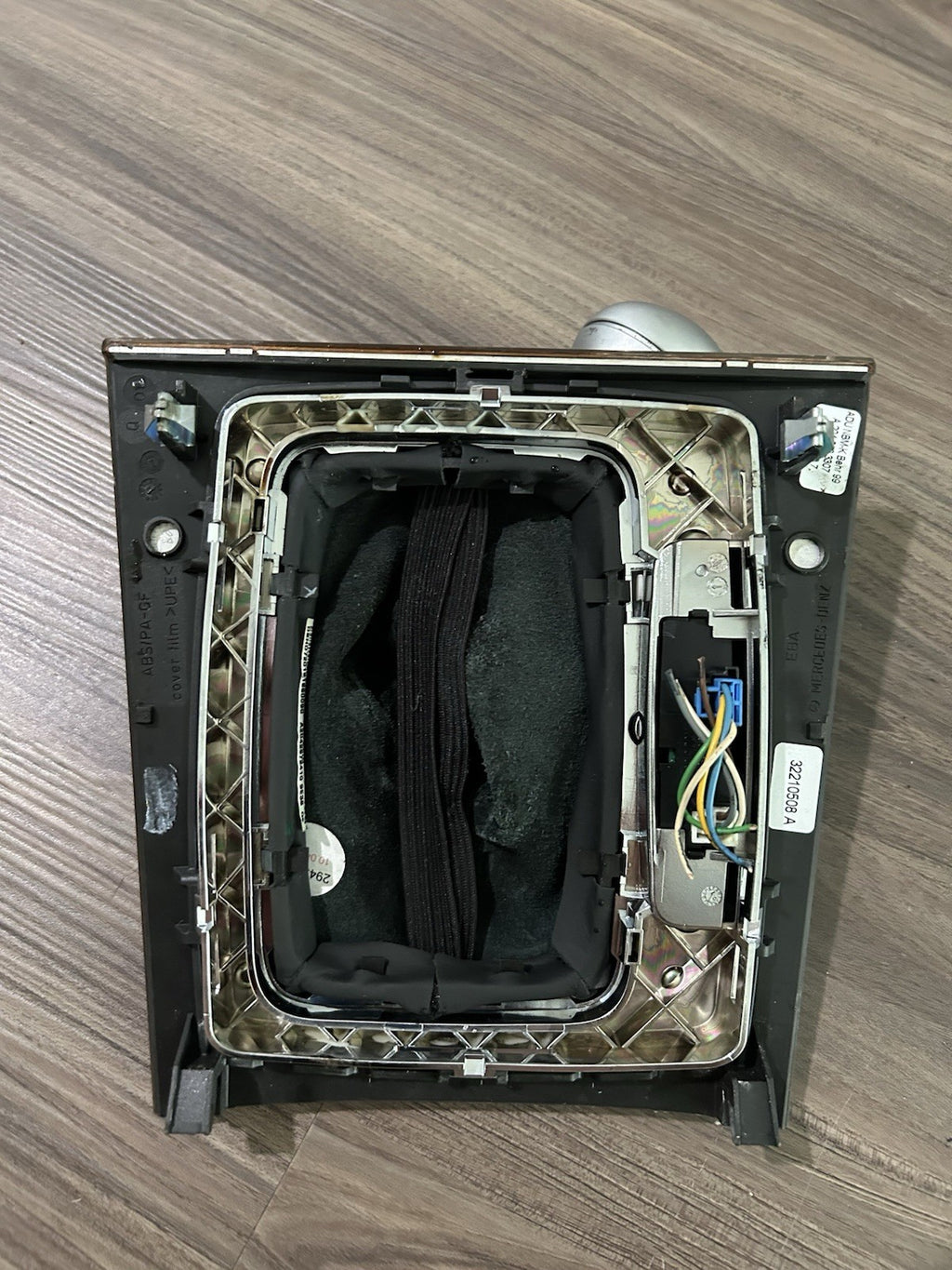 08-14 Mercedes W204, C300 Auto Shift Knob Boot & Base Trim Wood Trim