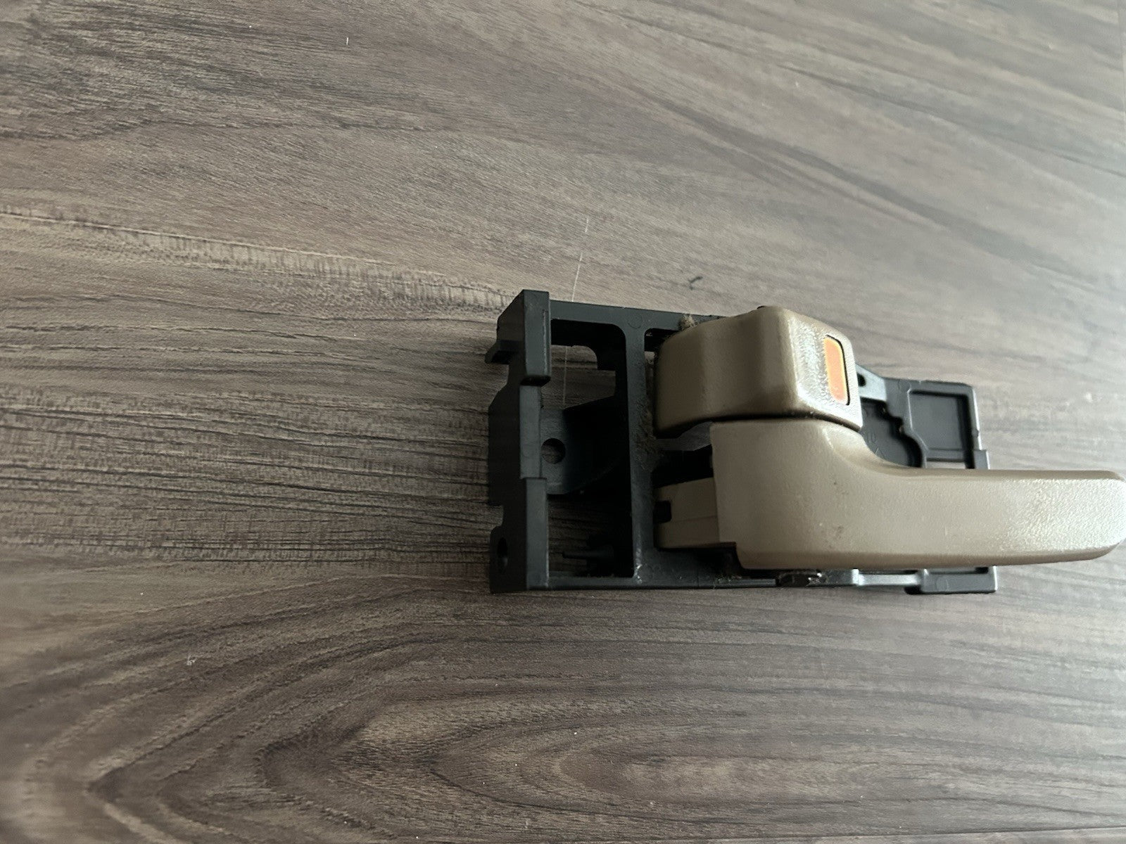 2000-2007 Toyota Tundra Interior Door Handle Front Left Driver 69274-ac010