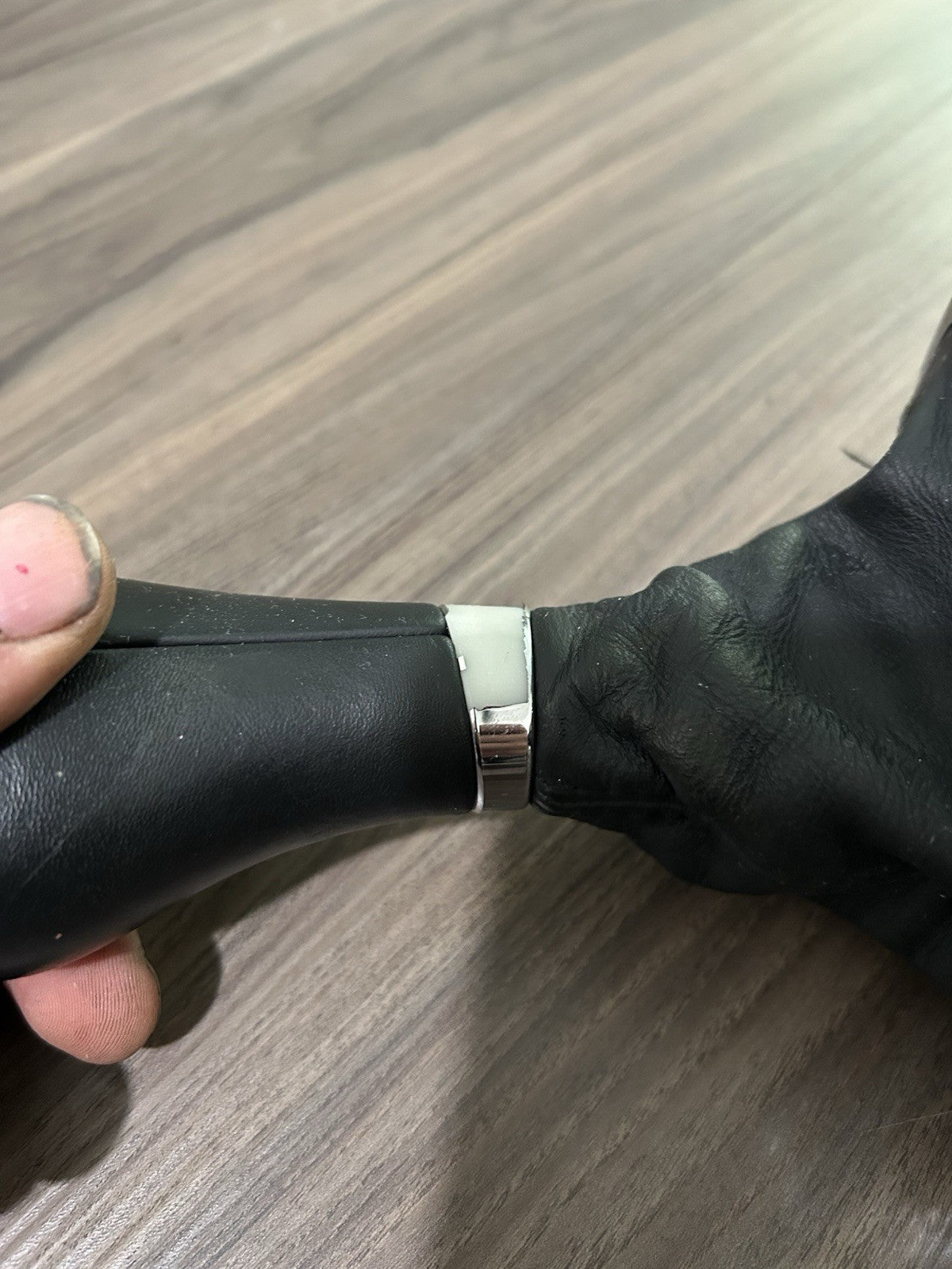 01-09 Mercedes W203 W209 C  CLK Gear Shifter Knob Boot Chrome Sport Edition OEM