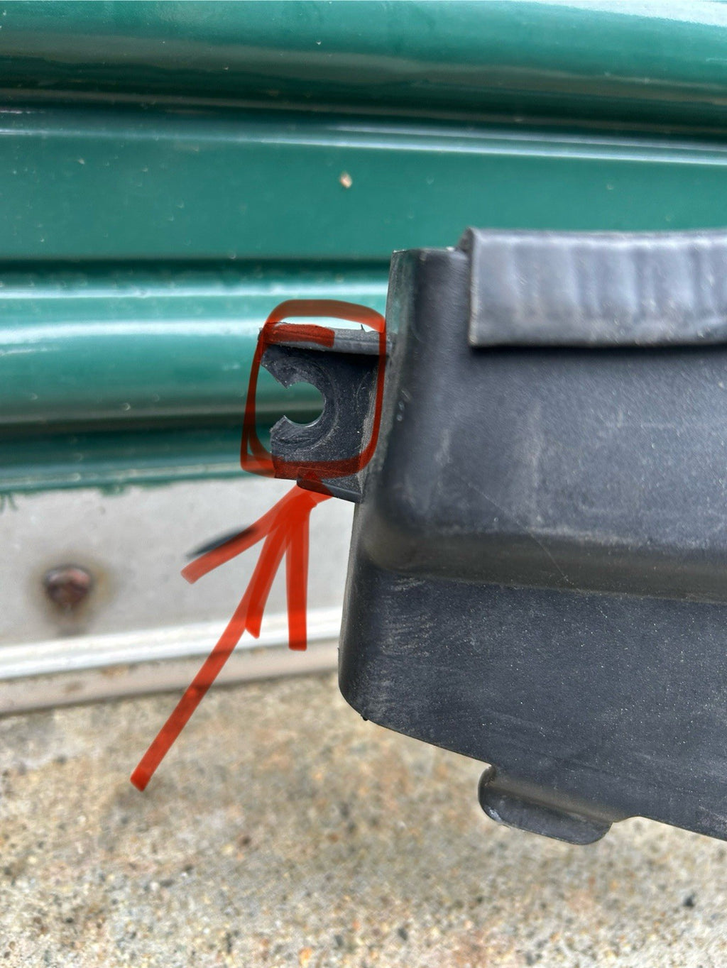 14-18 BMW X5 3.0 Front Upper Radiator Support Cover Trim Panel OEM