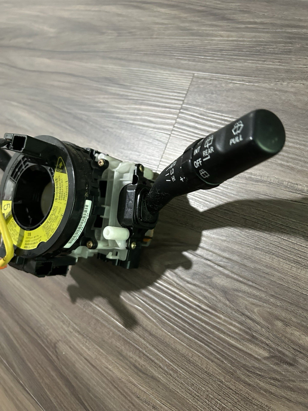 2003-2005 LEXUS  LX470 STEERING COLUMN TURN SIGNAL WIPER MULTI SWITCH