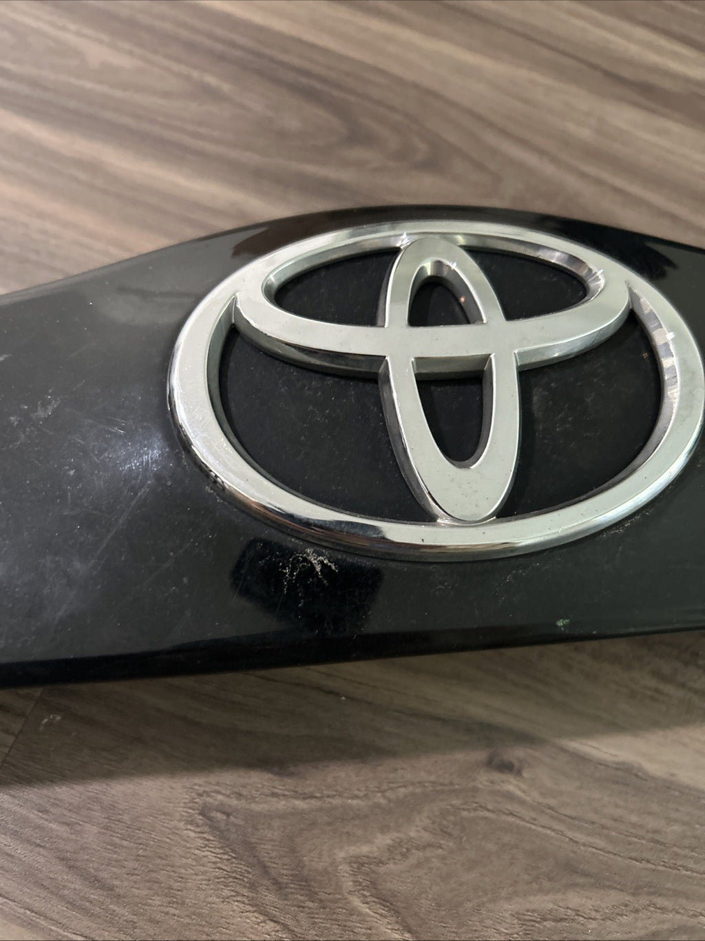 2004-2009 Toyota Prius Rear Liftgate Handle Garnish Trim OEM Black 202