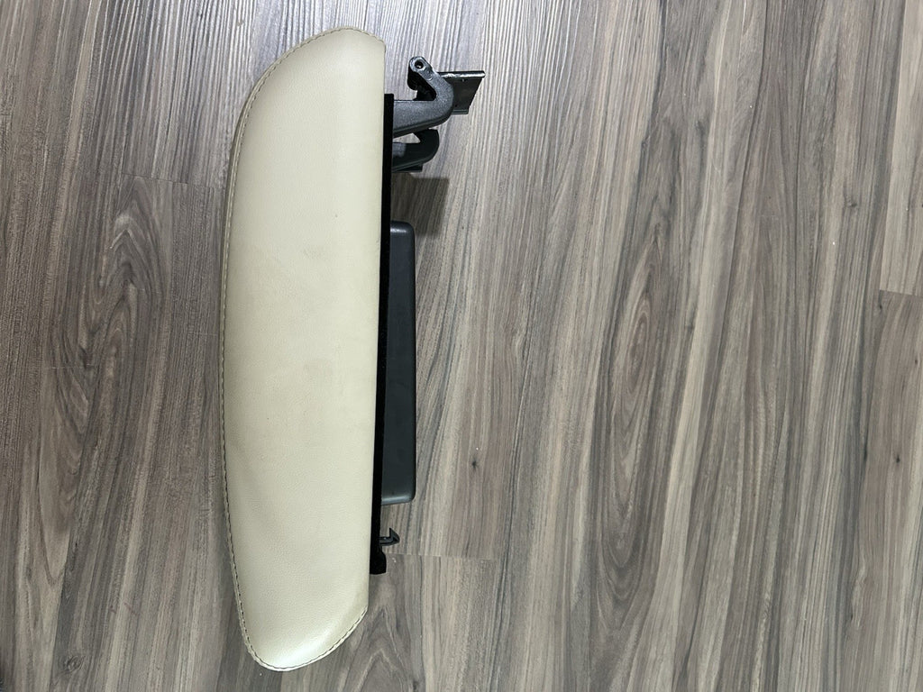 14-21 Grand Cherokee Beige LT Frost Leather Console Arm Rest Armrest Lid Pad OEM