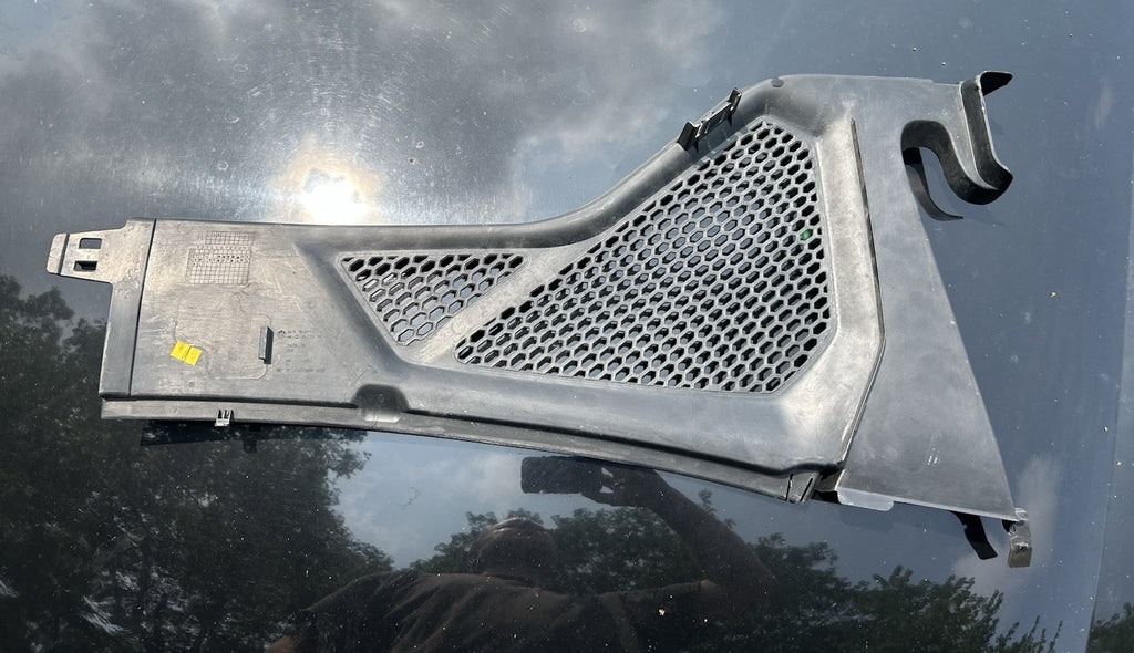 2014-2018 BMW X5 35IX F15 - Left Slotted Firewall / COWL Cover 9245593
