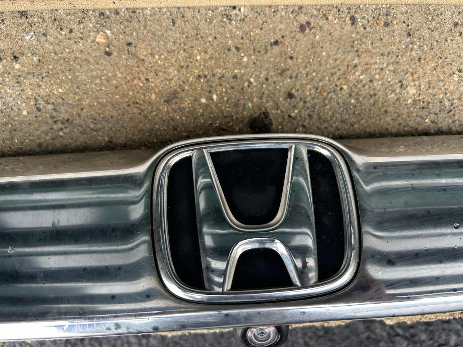 2009 2010 2011 2012 2013 2015 Honda Pilot Chrome Tail Lift Gate Trim + CAMERA