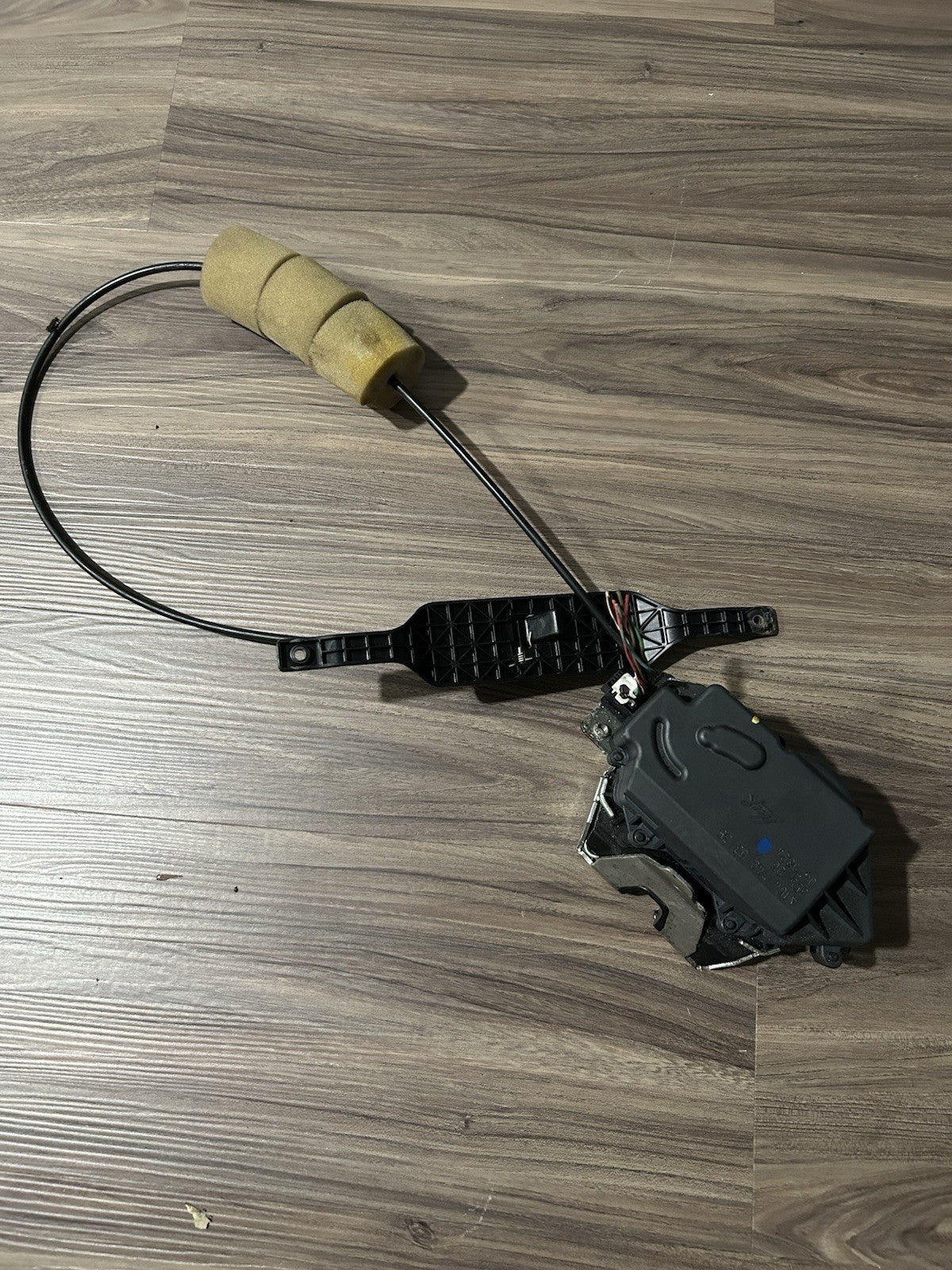 04-11 Mercedes W164 ML350 Tailgate Tail Gate Hatch Lock Latch Mechanism OEM