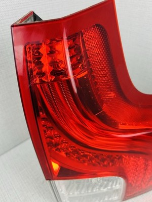 2013-2014 Volvo XC90 Right Rear Passenger Side LED Tail Light Lamp OEM