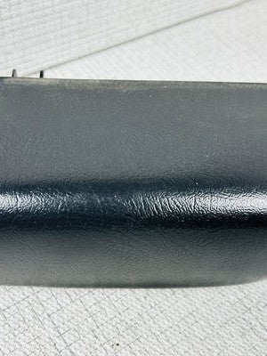Tahoe Silverado Escalade Yukon Sierra Driver LH Door Armrest 1999-2002 Graphite