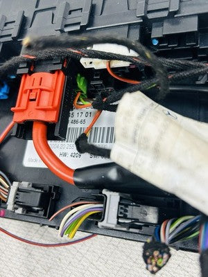 01-09 Mercedes W203 C320 C230 W209 CLK500 CLK320 Rear Trunk SAM Fuse Relay Box